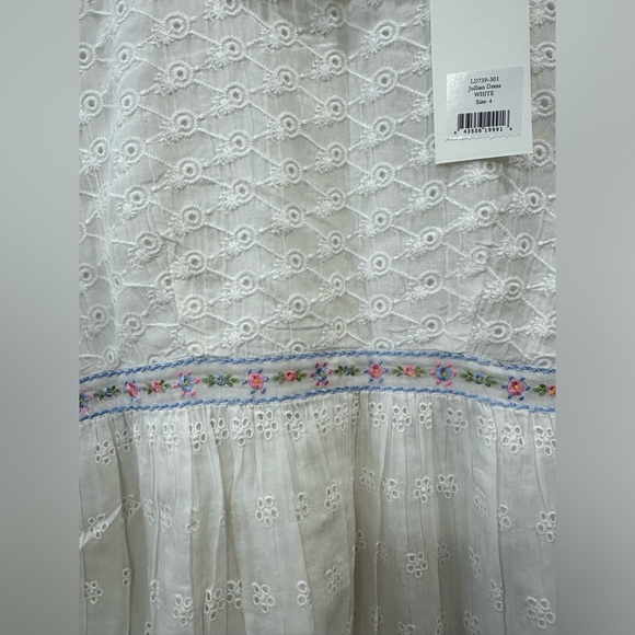 LoveShackFancy BNWT Jullian Mini Dress in White Broderie Anglaise- Size US 4 - Picture 16 of 16